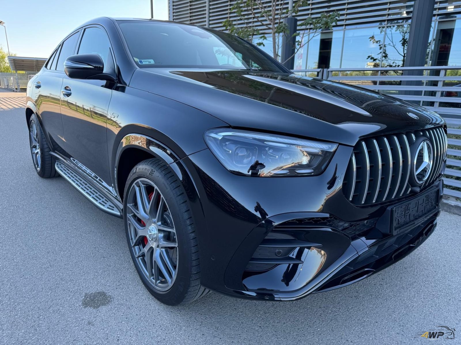 MERCEDES-AMG GLE 53 HYBRID